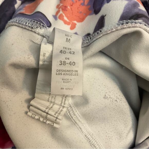 Balance Collection Floral High Waist Moisture Wicking Capri Leggings No Size - Picture 9 of 9